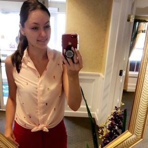 Meet your Posher, Sage